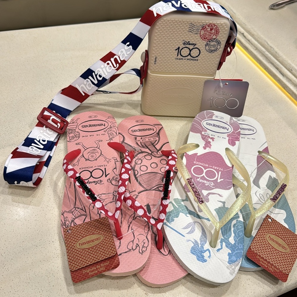 Havaianas Disney 100 Set 2 pairs Flip Flops and crossbody bag